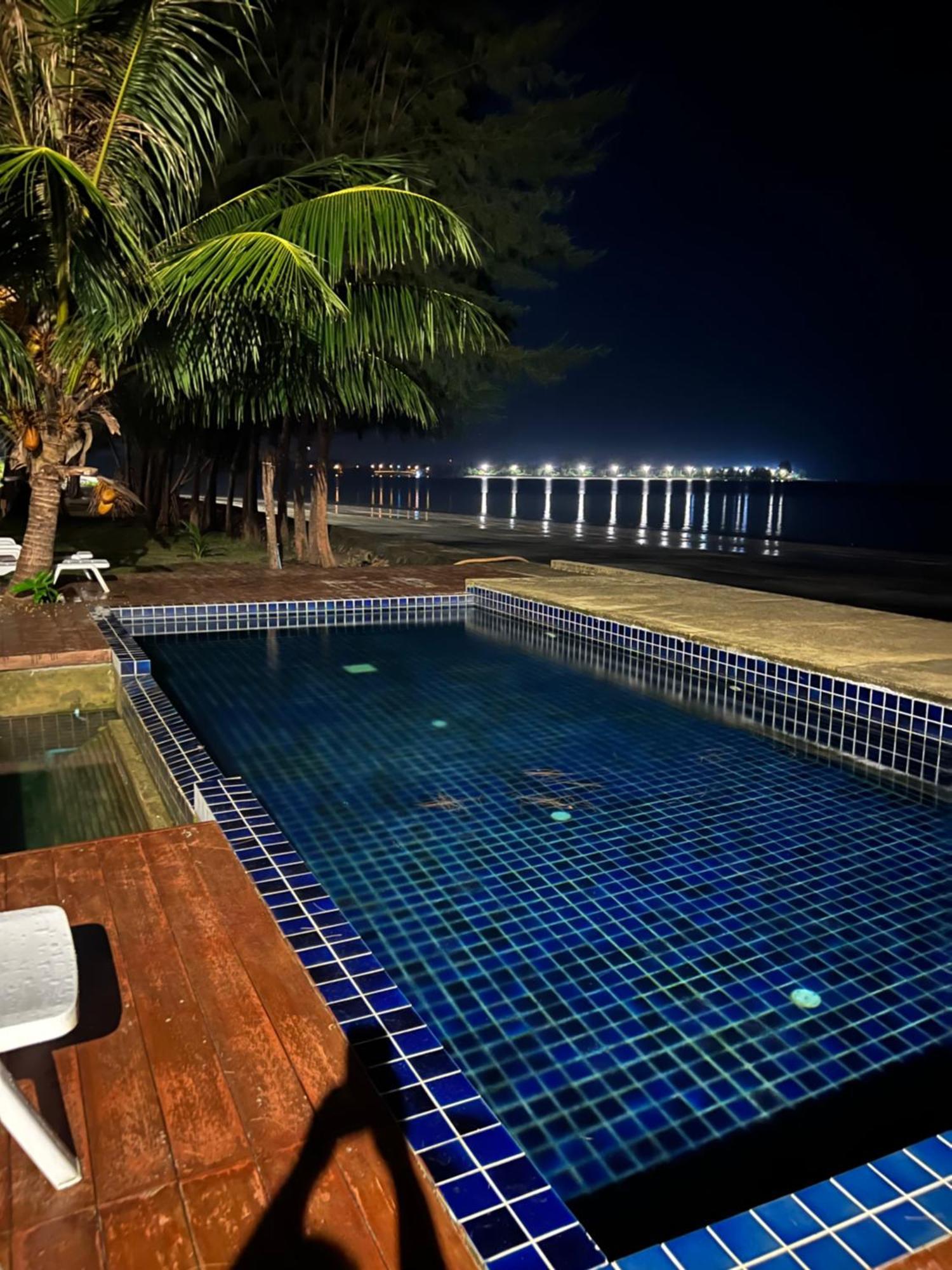 The Chevalley Beach Resort Szatun Kültér fotó